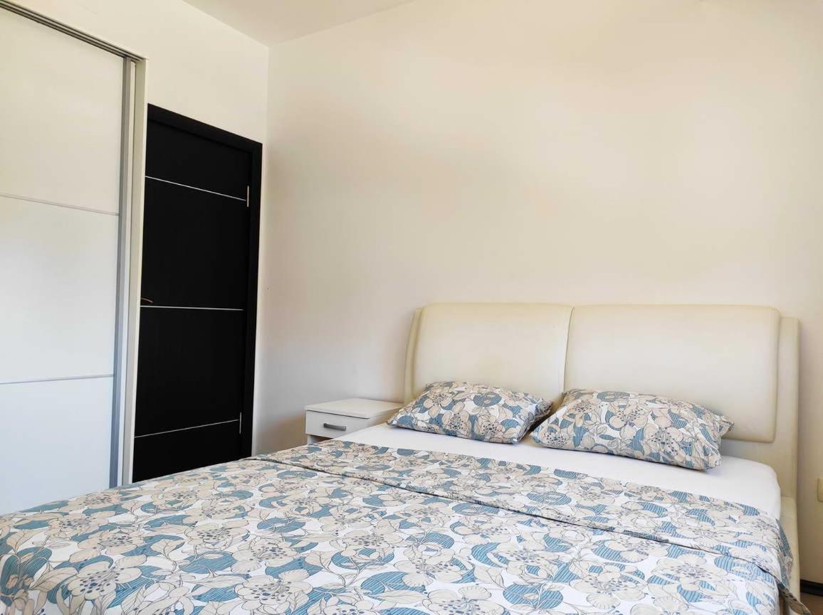Apartment Adrialux Budva Zewnętrze zdjęcie