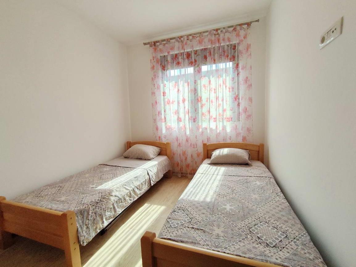 Apartment Adrialux Budva Zewnętrze zdjęcie
