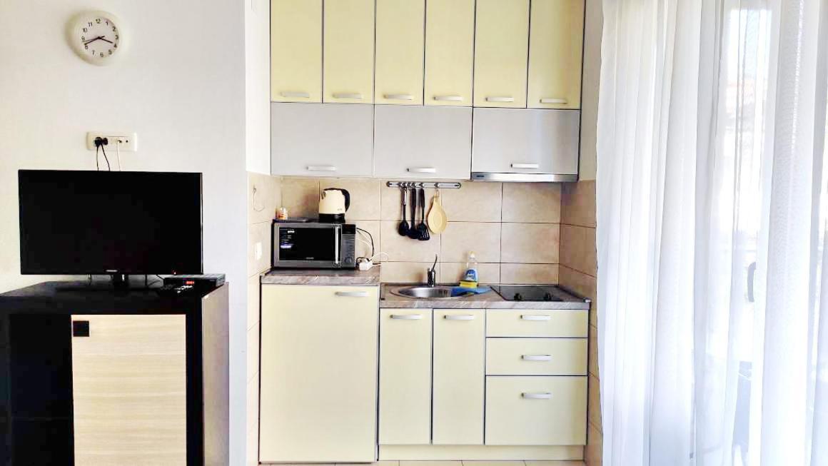 Apartment Adrialux Budva Zewnętrze zdjęcie