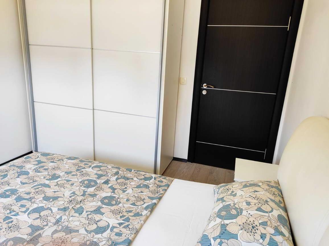 Apartment Adrialux Budva Zewnętrze zdjęcie